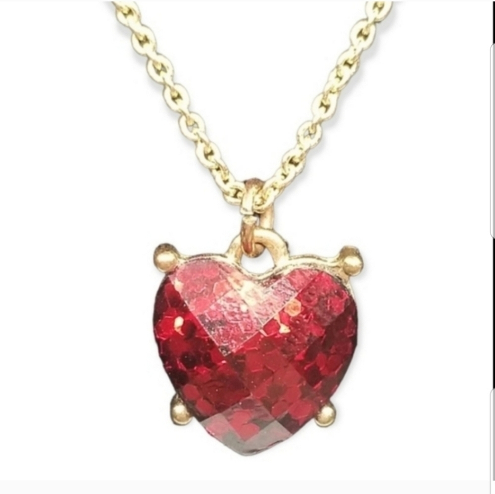 CHARMING CHARLIE RUBY RED SEQUIN HEART & GOLDTONED CHAIN NECKLACE